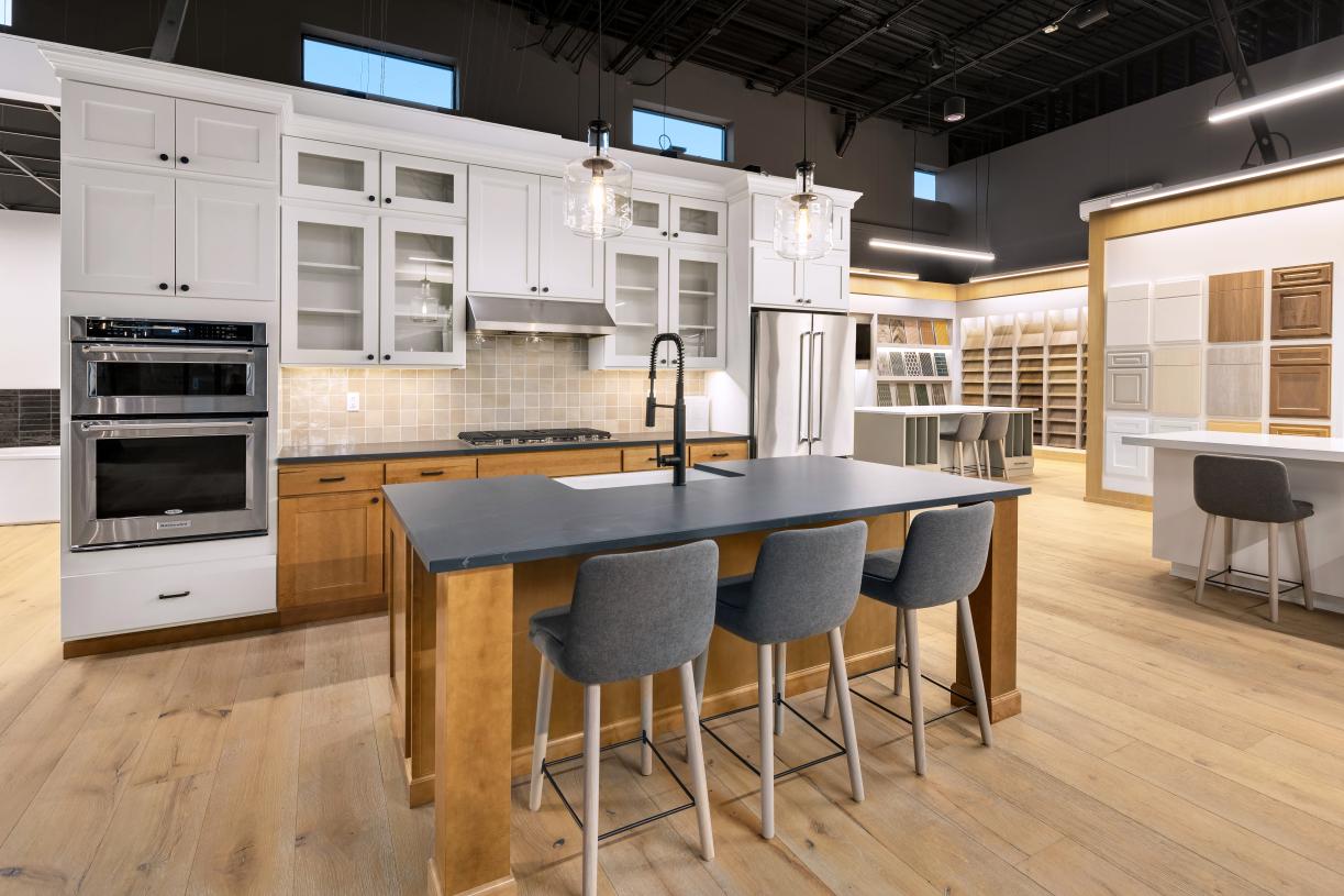 Make selections for your home with the help of a Professional Designer at the Toll Brothers Design Studio