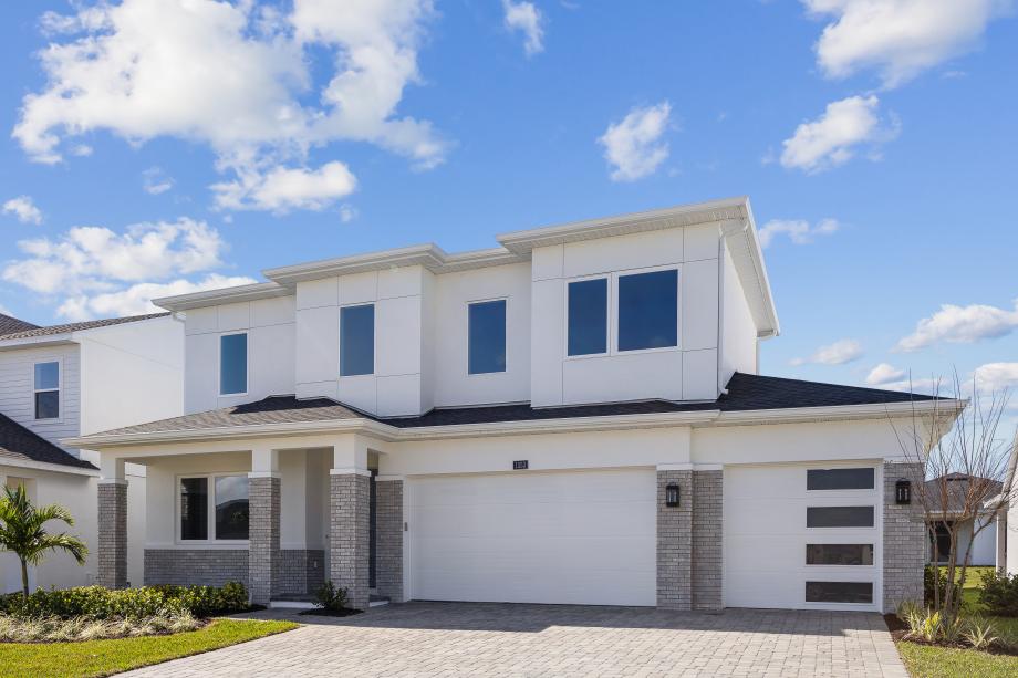 Curb appeal that makes a first impression count with 3-car garage