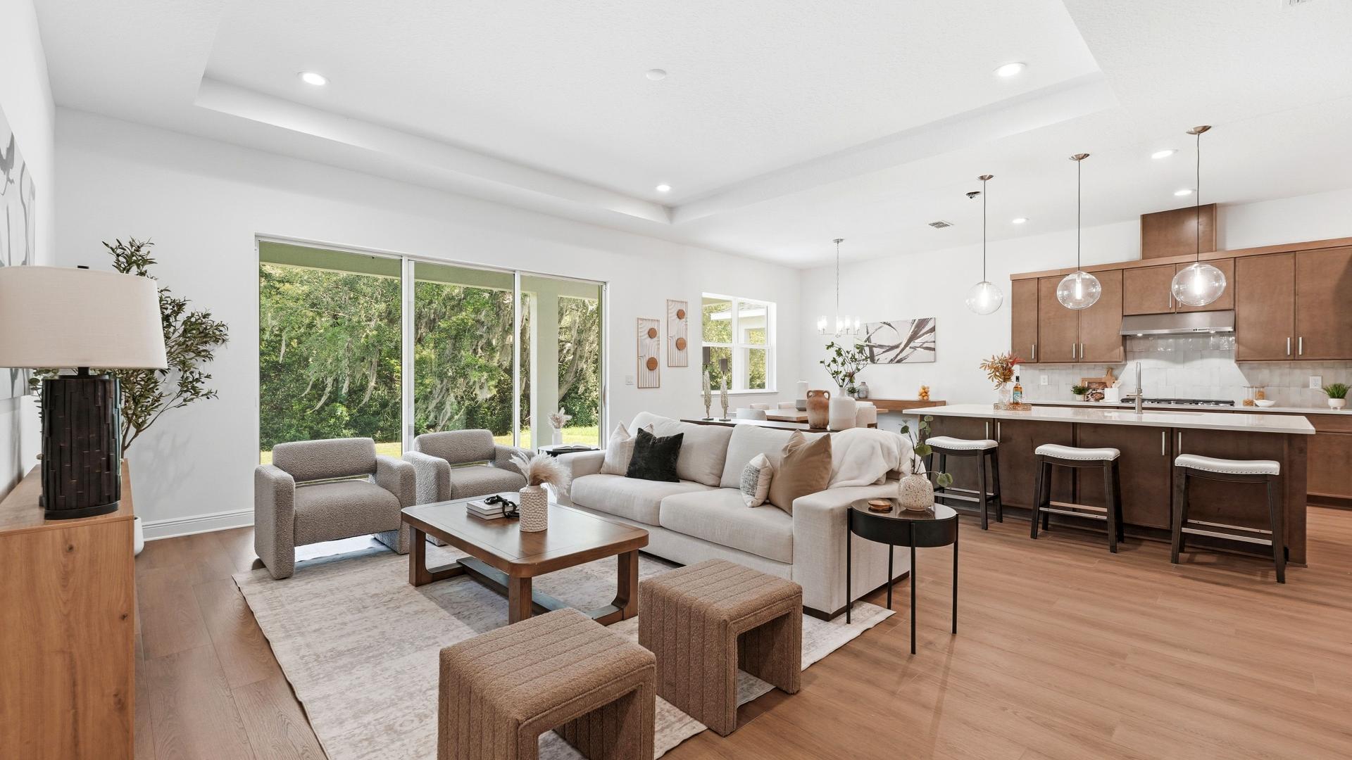 Phoenix Modern Quick Move-In Home at 1484 Stonecliff Dr in Bronson