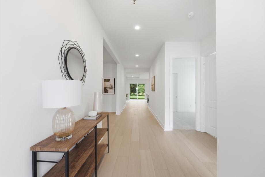 Welcoming foyers with refined design and open views