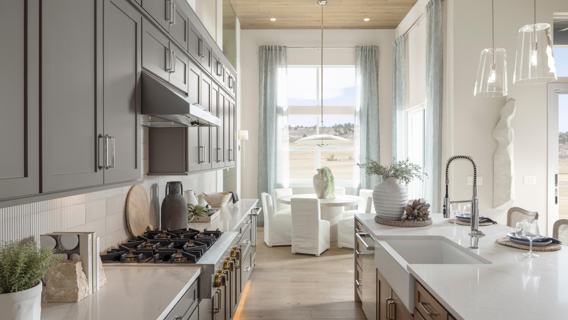 Riano Ridge - Overlook Collection