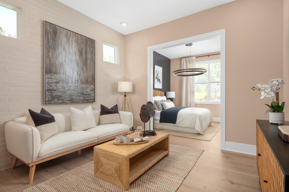 Spacious first-floor multi-gen suite