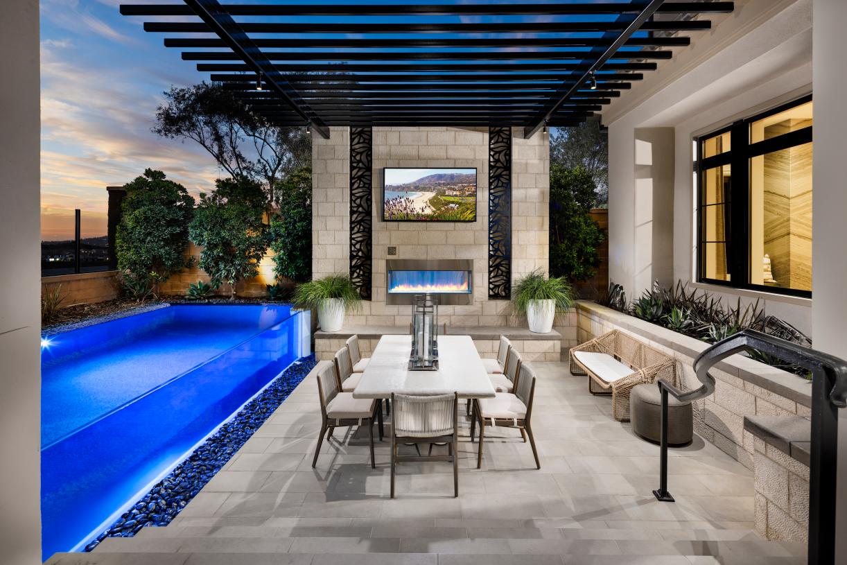 Home designs with indoor and outdoor living