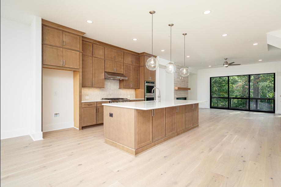 Stunning chef-style kitchen