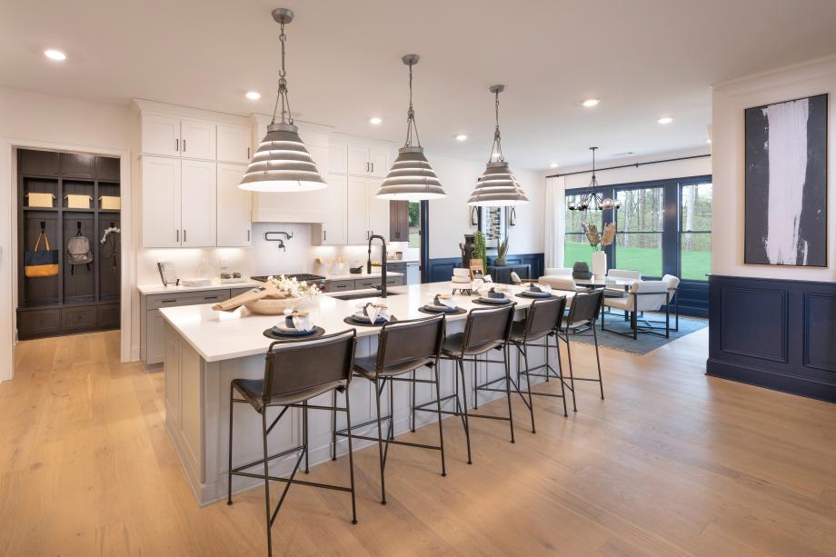 Toll Brothers - Waterford Pointe