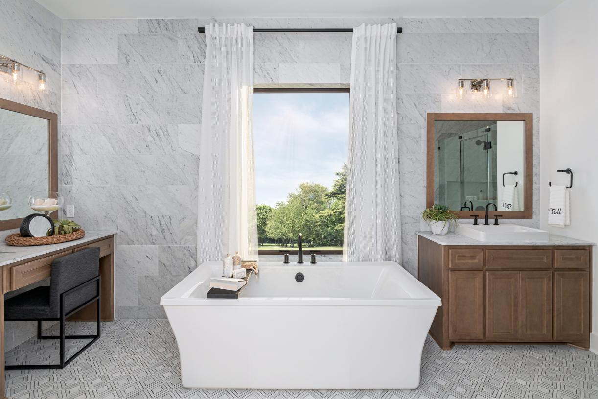 Spa-inspired primary bathrooms