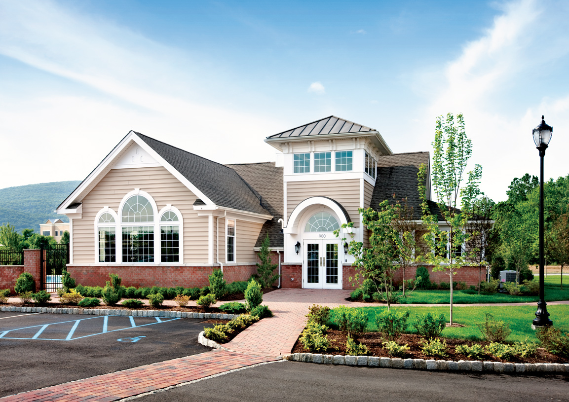 New Luxury Homes For Sale in Fishkill, NY Regency at Fishkill