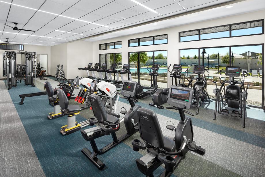 Workout in the state-of-the-art fitness center