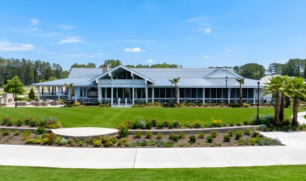 Brand-new, clubhouse and amenity center