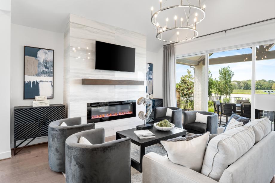 Living areas with fireplaces