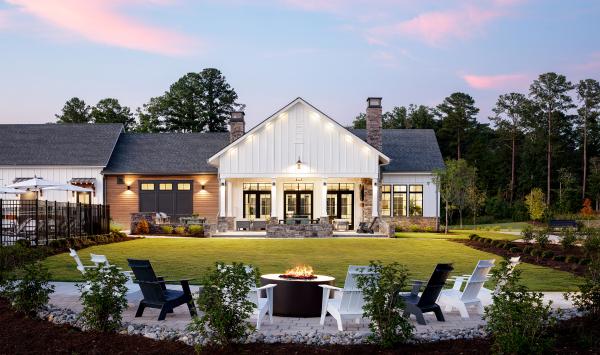 Unwind on the spacious event lawn
