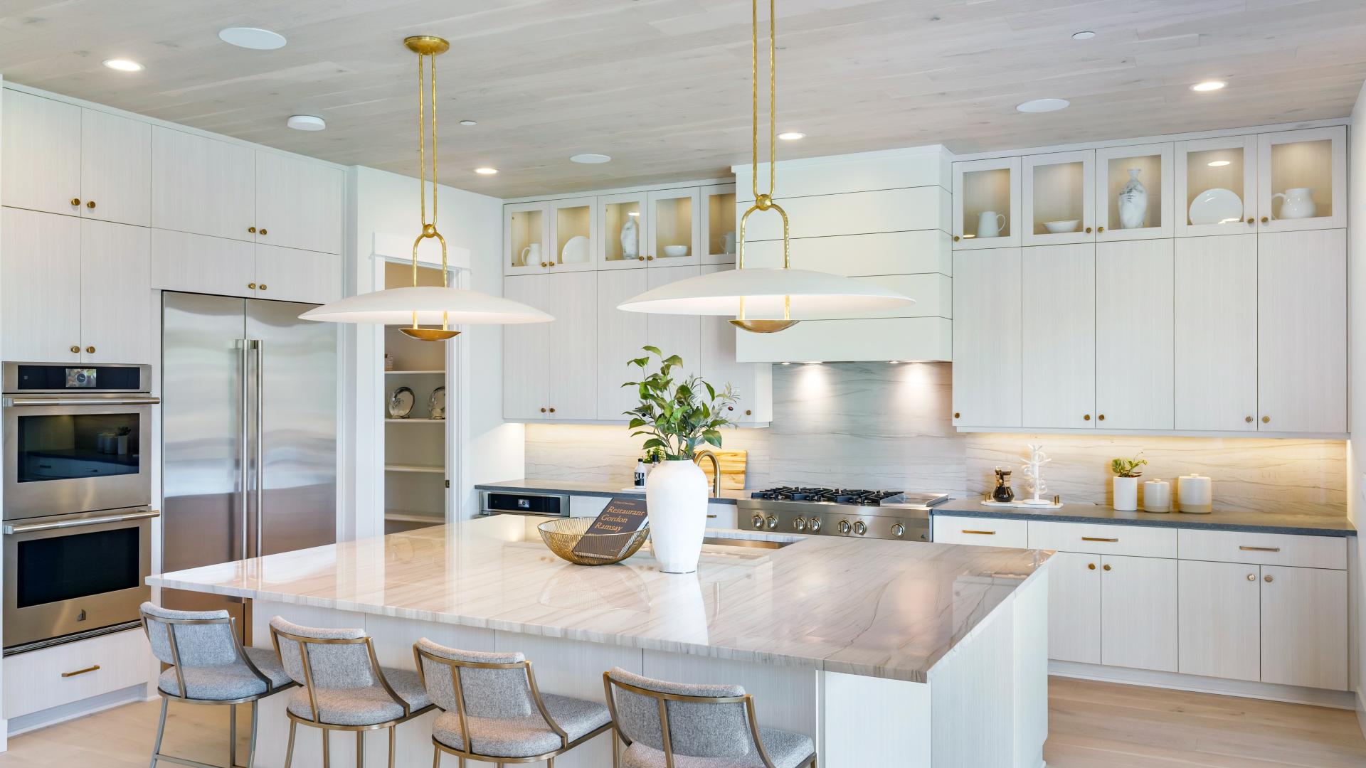 Stunning kitchen of the Quinault home design
