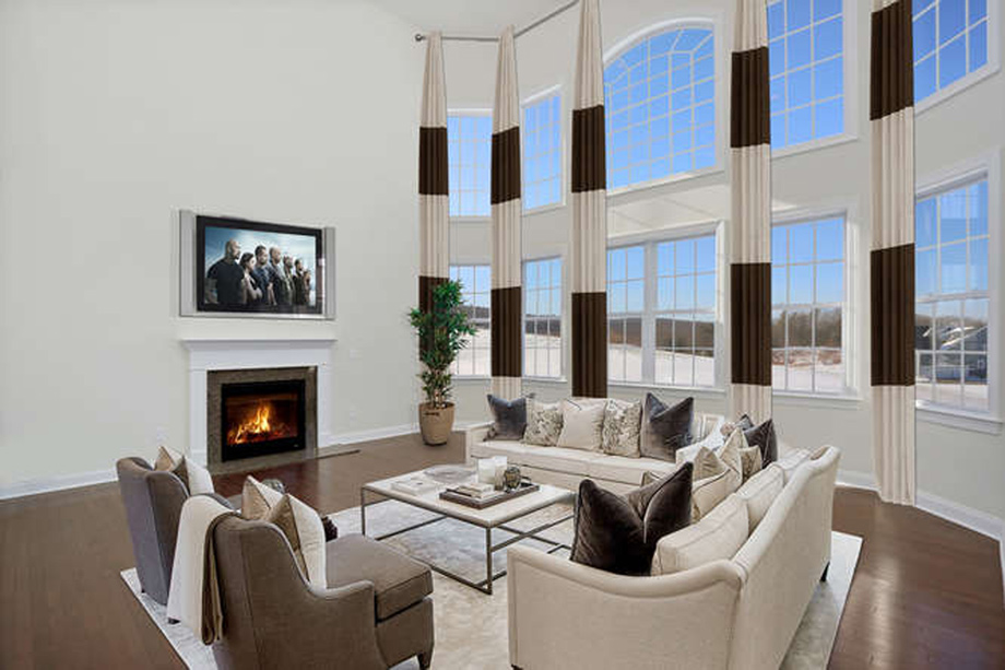 Explore the Elkton Cohasset - a Toll Brothers quick move-in home available at Glastonbury Estates. View the price