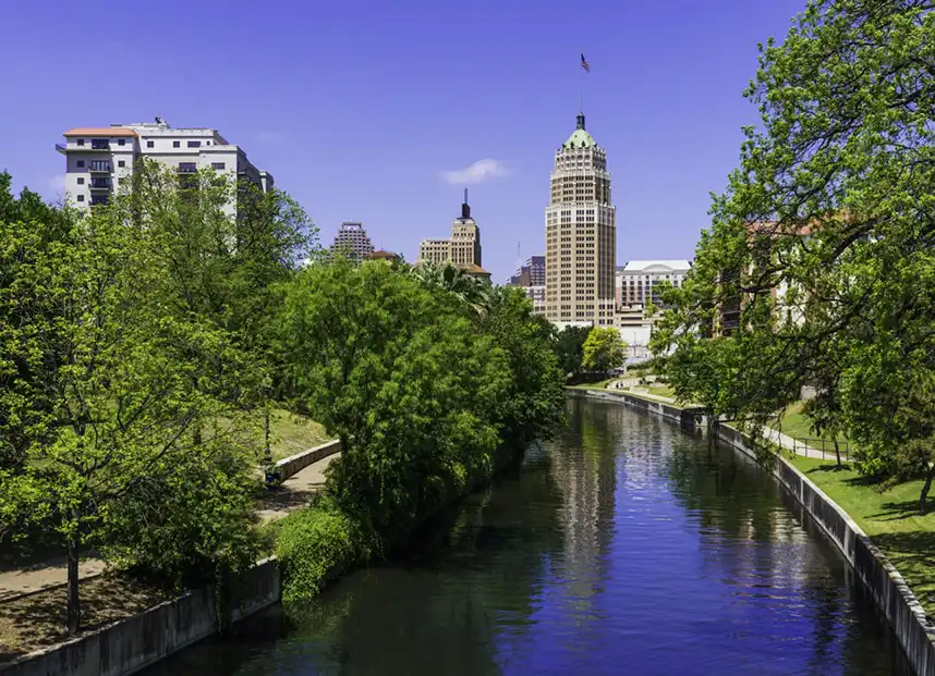 La Villita Historic Arts Village